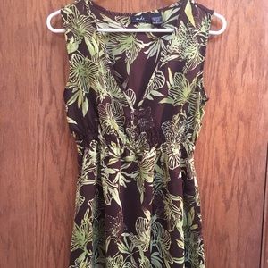 MDS California Sheer Floral Top Handkerchief Hem